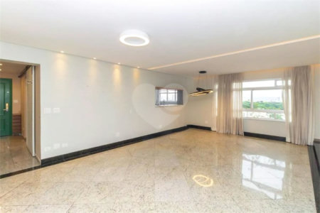 Cobertura no Ipiranga à venda com 340m², 4 quartos e 4 vagas Estuda Permuta