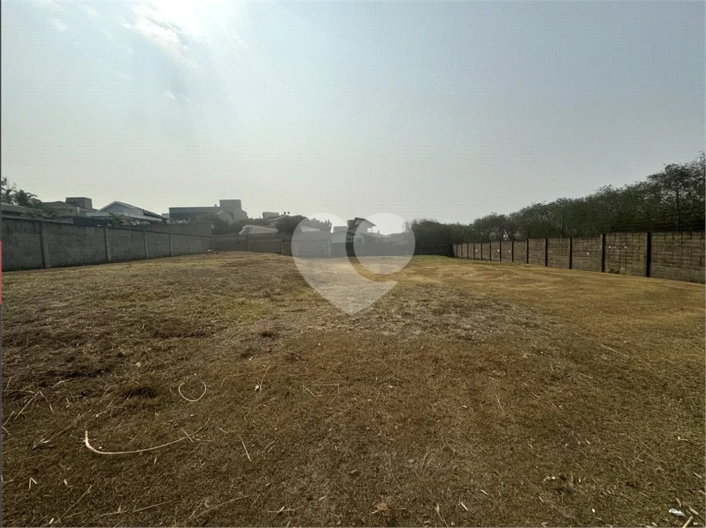 Terreno de 1.840 m2, à venda no Condomínio Park Campestre 1 na cidade de Piracicaba - SP.