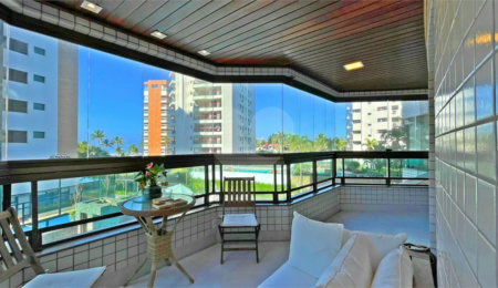 Apartamento à venda com 3 quartos, sendo 2 suítes, em Riviera de São Lourenço, Bertioga, SP