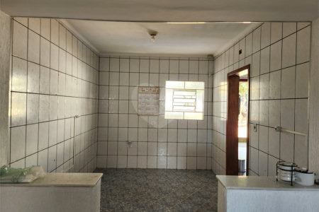 Casa A venda em Póa - 102m²