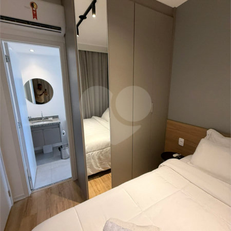Studio HIS2 mobiliado 38m² na Liberdade, lazer completo, pronto para morar.