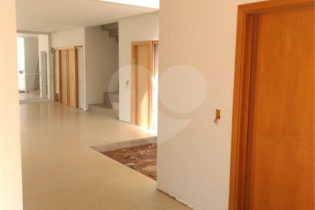 Casa em Construção no Condomínio de alto padrão Dahma III