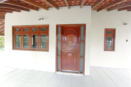 Casa a Venda no Condomínio Vista Alegre - Café em Vinhedo/SP