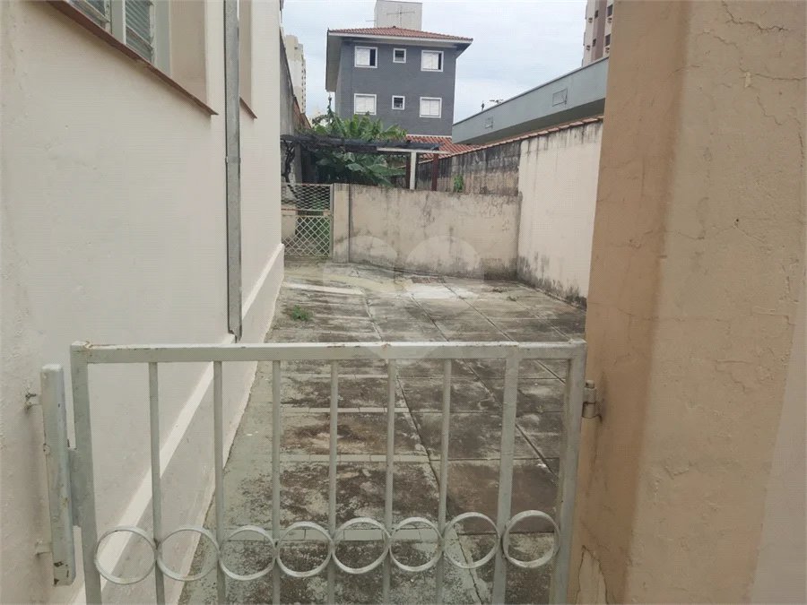 Casa térrea a venda no centro de São Carlos com 3 quartos