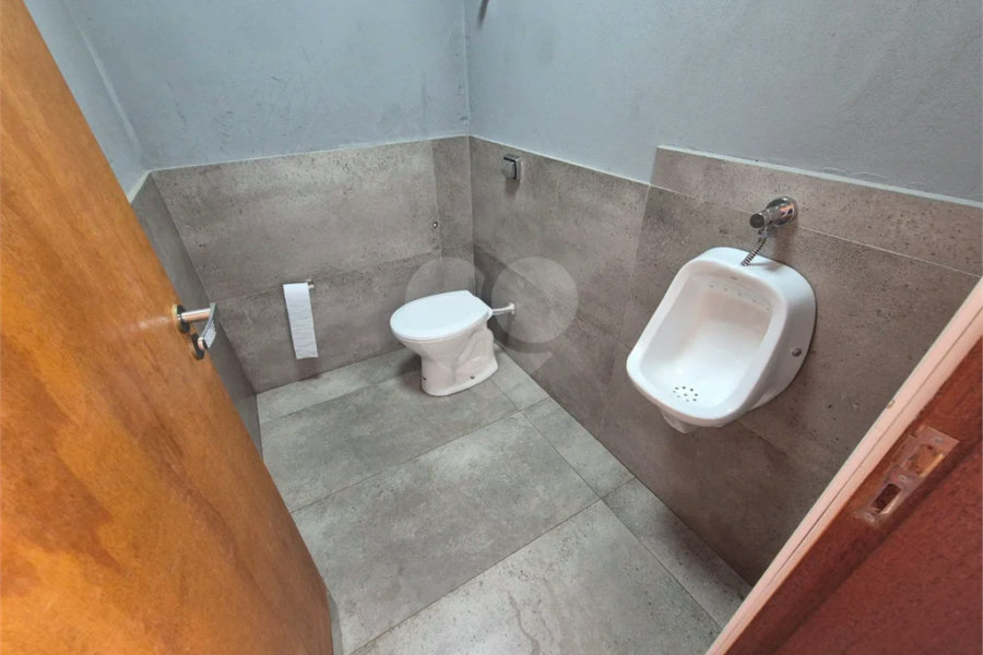 Dois imóveis em um terreno de 300 m² (12 x 25) - Com acesso independente
