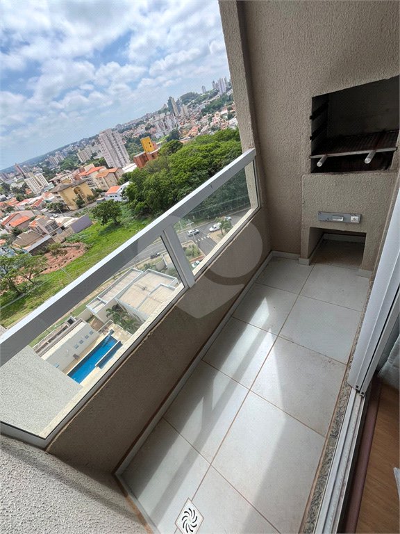 Oportunidade Única no Monte dos Pinheiros – Um lar completo esperando por você