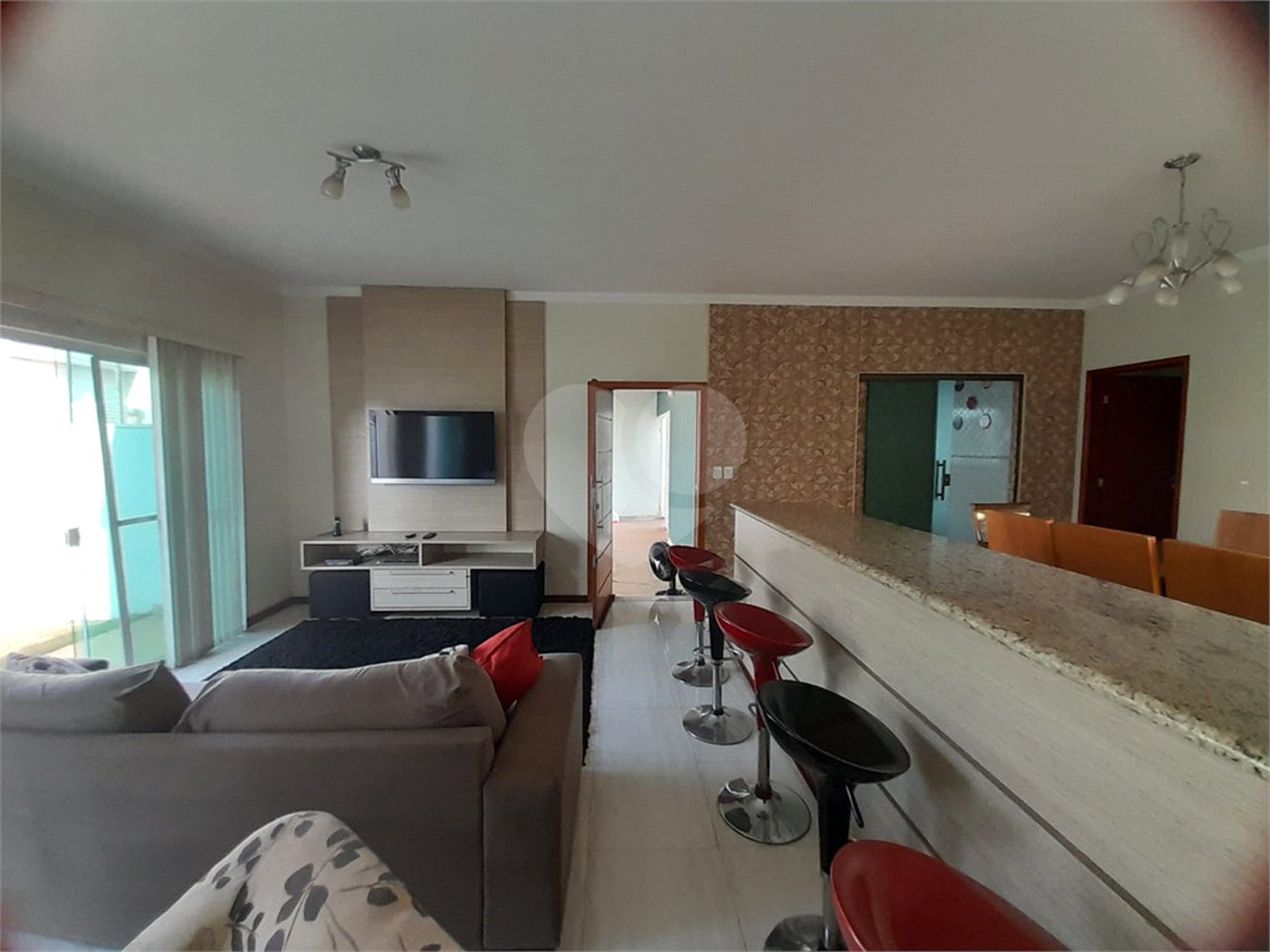 Casa à Venda no Residencial Eldorado - São Carlos