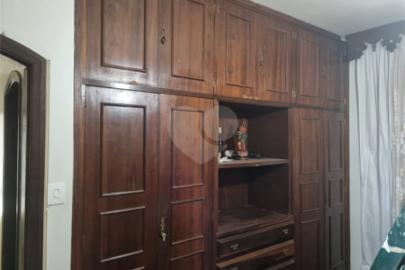 Casa comercial para locação no Centro