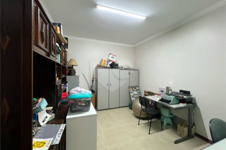 Casa a venda com 5 quartos em São Carlos