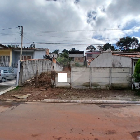 Terreno a venda com 300m² no Jardim do Trevo Atibaia