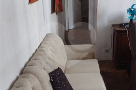 Apartamento na Região do Ipiranga à 8 Minutos do Metrô com 2 Dormitórios .