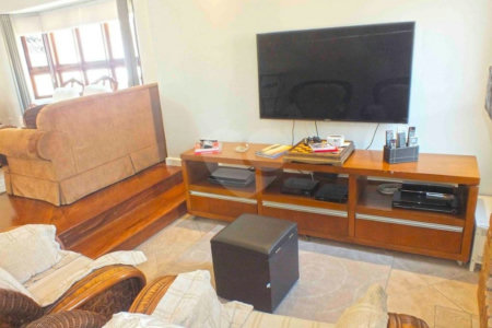 Casa à venda com 5 suítes no condomínio Vilaggio Monte Alegre, São Paulo - SP