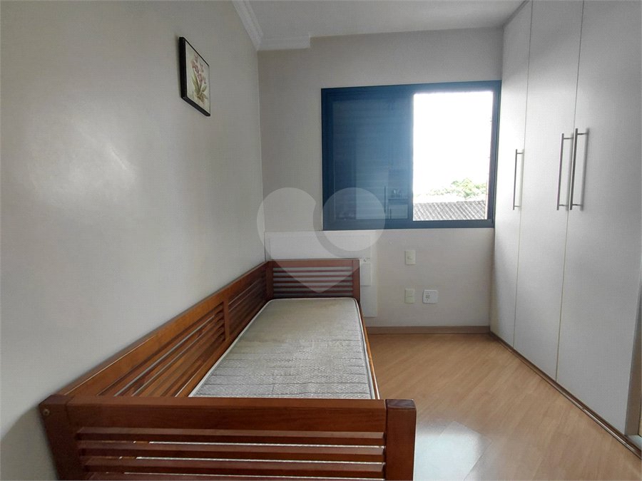 Imóvel de m² com sala de estar 2 quartos, sendo suíte, piscina e academia 1 vaga de garagem Vila Mariana.