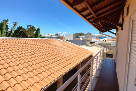 Casa à Venda de 5 dormitórios em São Carlos, no Residencial Eldorado