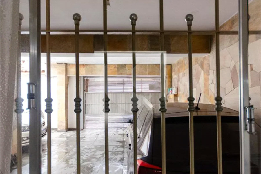 Sobrado à venda com 4 quartos, sendo 2 suítes,  em Jardim Líbano, São Paulo, SP