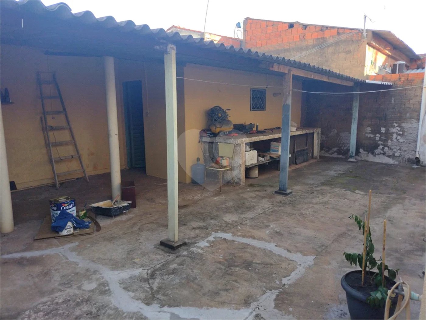 Casa Térrea - Jardim Santana.