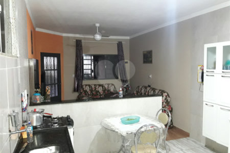 Vendo excelente Casa Térrea no Cidade Aracy II, em São Carlos SP.