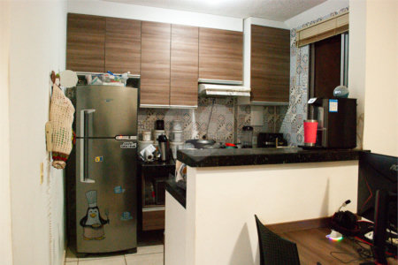 Apartamento à venda com 2 dormitórios no Monte Logan, São Carlos