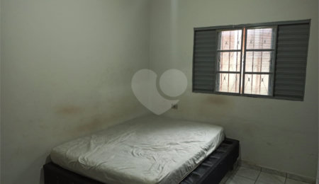 Casa Térrea à venda com 2 quartos no Centro, Ibaté, SP