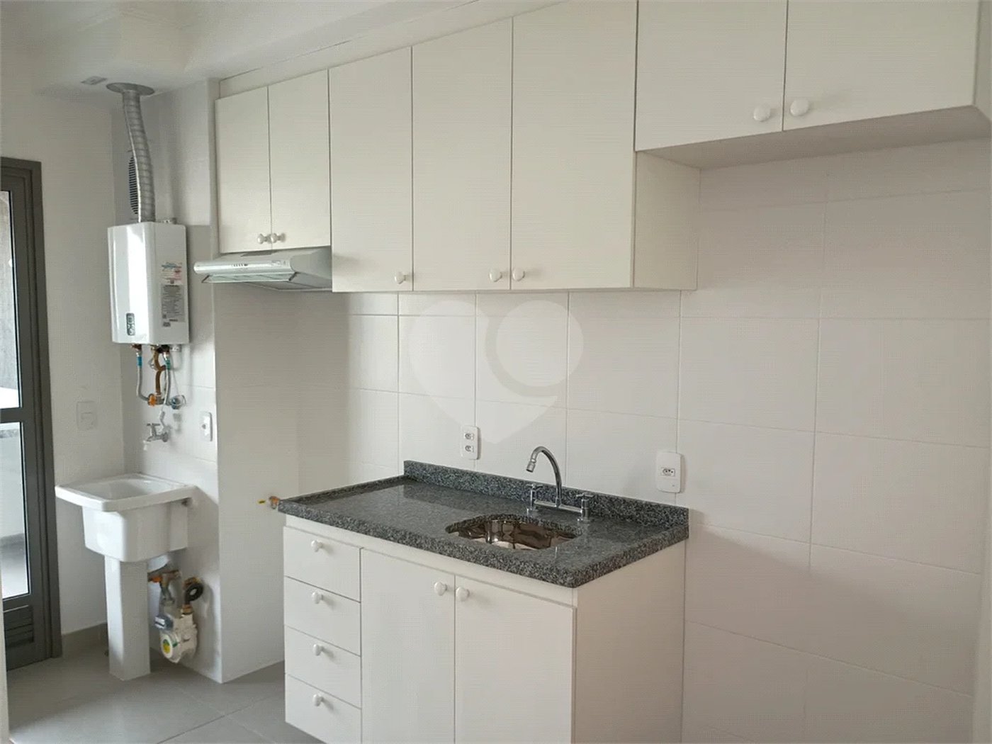 Apartamento para alugar com 2 quartos, sendo 1 suíte, em Jardim Prudência, São Paulo, SP