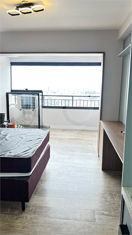 Studio com 28m², mobiliado e com móveis planejados na região do Sacomã em São Paulo - SP.