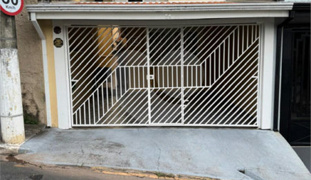 Sobrado à venda com 3 quartos, sendo 1 suíte,  em Parque dos Sabiás, Louveira, SP