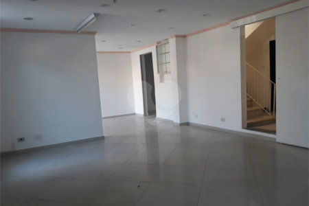 Sobrado comercial para alugar, 200 m² - Centro (São Roque) - São Roque/SP