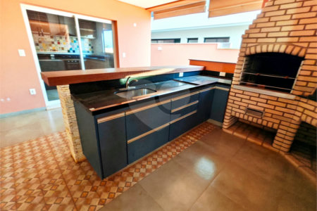 Exclusividade e Sofisticação no Swiss Park: O Sobrado Perfeito em São Carlos, com, 3 suites,2 salas, área Gourmet, persianas blackout automatizadas.