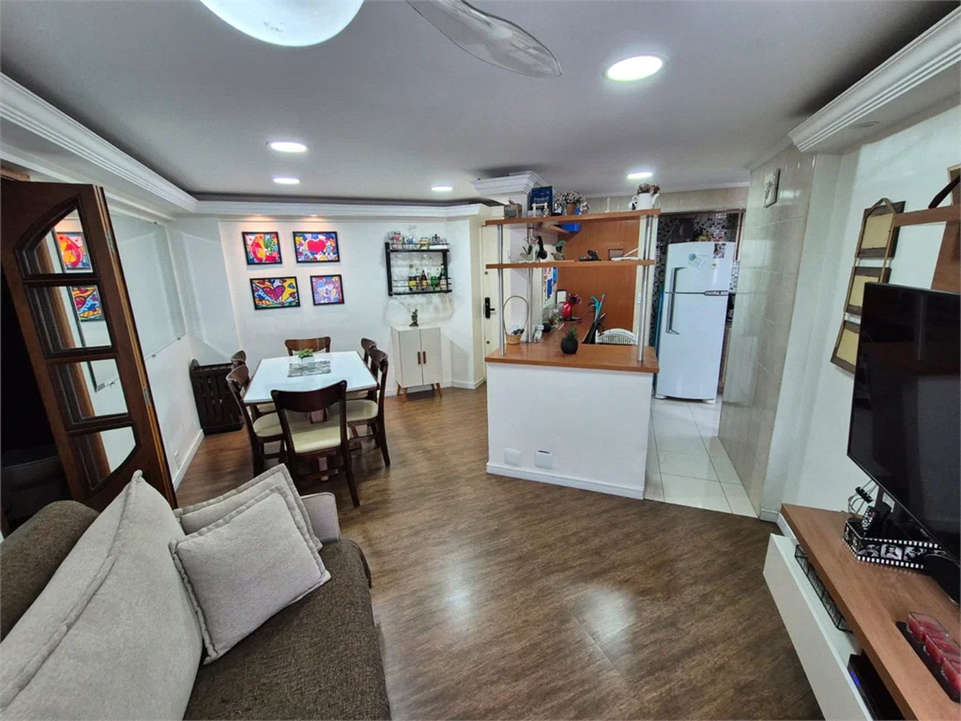 Apartamento à venda com 3 quartos, sendo 1 suíte, em Jardim Olympia, São Paulo, SP