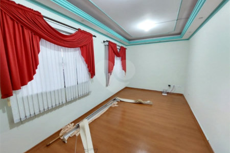 Casa para venda ou locação no Jardim Ipanema