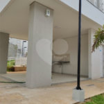 Apartamento no Condomínio Parque dos Manacás.