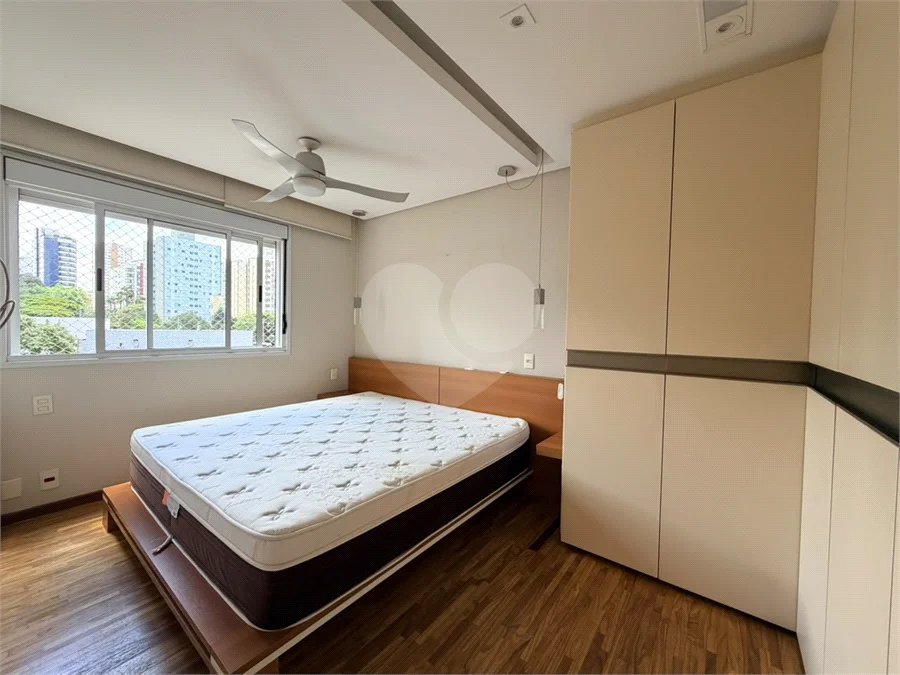 Apartamento à venda com 3 suítes em Vila Mariana, São Paulo, SP