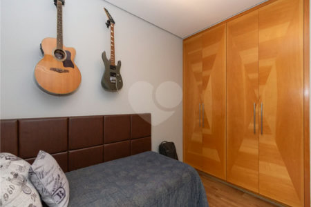 Apartamento de 233 m² à venda em Higienópolis com 4 dormitórios.