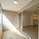 Apartamento à venda em Moema