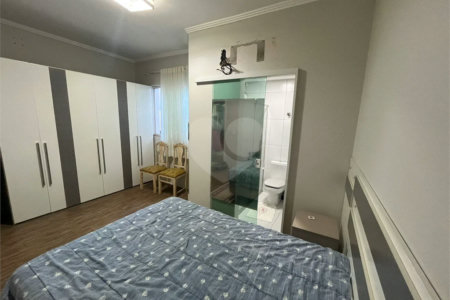 Sobrado à venda com 3 suítes em Vila Oratório, São Paulo, SP
