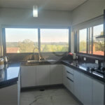 Indaiatuba- condominio Vale das Laranjeiras - Itaici - Terreno 3040,00 ms- construida 220ms - 3 dormitórios, sendo 2 suítes e uma suíte master com closet, além de uma sala ampla com 3 ambientes, Cozinha planejada,, campo de futebol/vôlei, Area de lazer com piscina, espaço gourmet com churrasque