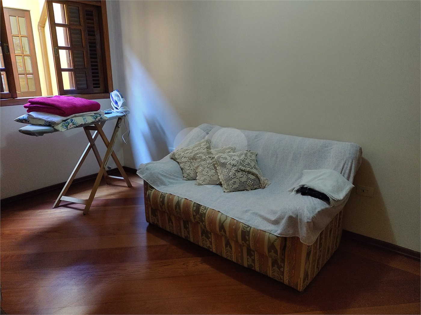 Sobrado à venda com 3 quartos, sendo 1 suíte, em Vila Mascote, São Paulo, SP
