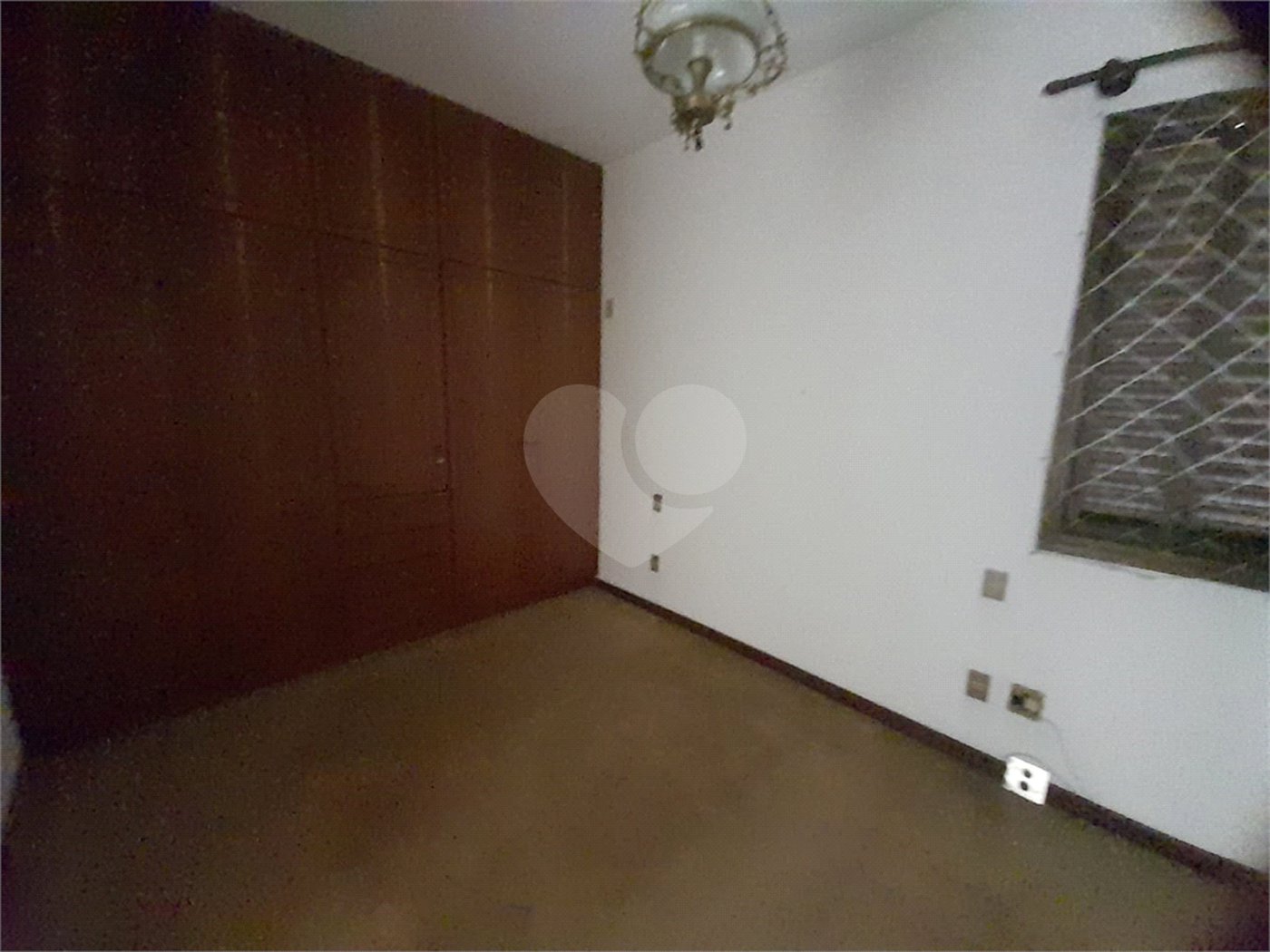 Apartamento à Venda no Edifício João Malagutti – 3 Dormitórios, 132m², Vista Maravilhosa!