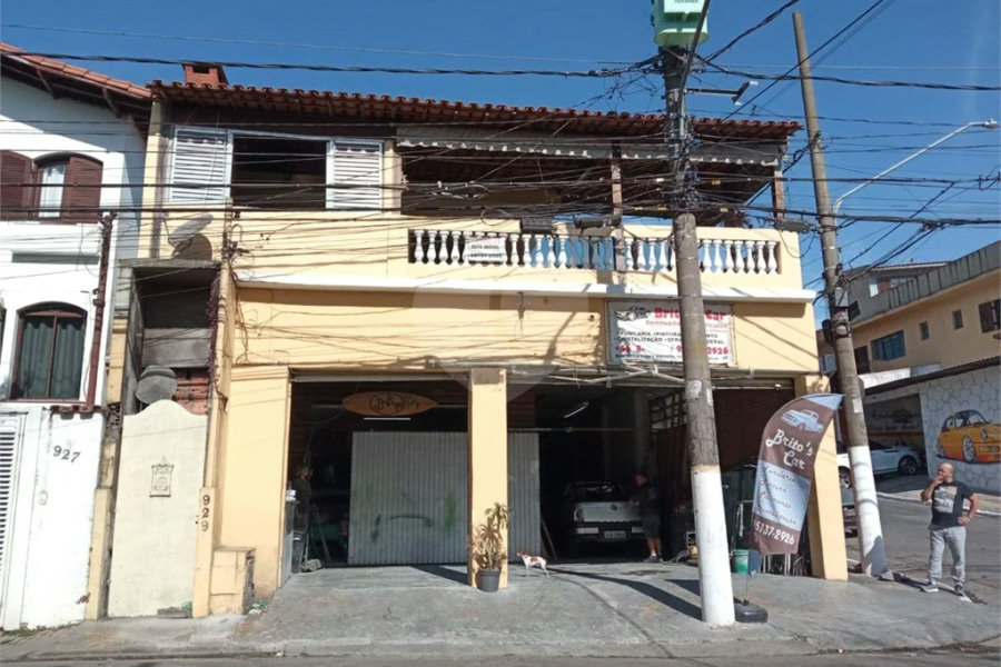 Agende a sua visita e venha conhecer este excelente imóvel.