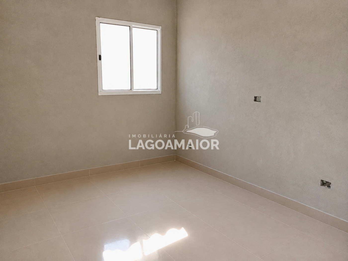 Casa à venda com 3 quartos, sendo 1 suíte, em Nova Tres Lagoas, Três Lagoas - MS
