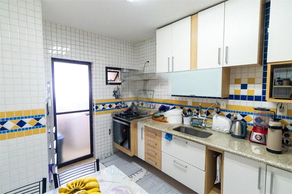 Apartamento à venda com 120m², 3 quartos e 2 vagas