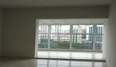 Ótima sala para escritório com 37 m², possui 2 ambientes.