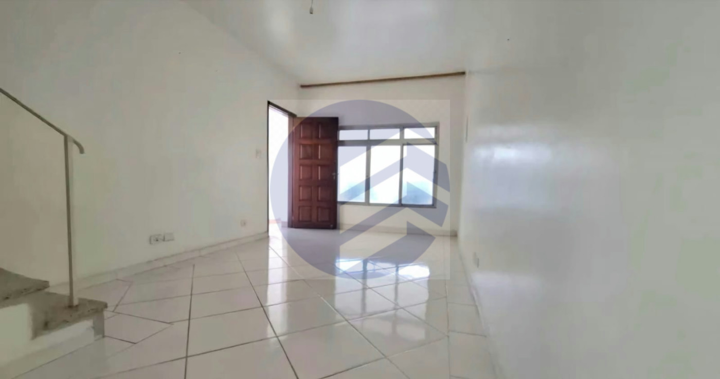 Casa à venda com 2 quartos em Jardim Rizzo, São Paulo - SP