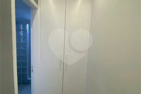 Apto no Melhor da Mooca 2 quartos 1 suíte 1 vaga varanda Aceita casa/sobrado na Moóca Estuda Permuta