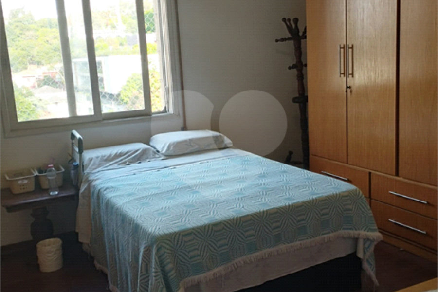 Apartamento em Perdizes 03 dormitórios sendo 01 suíte 01 vaga com 118m².