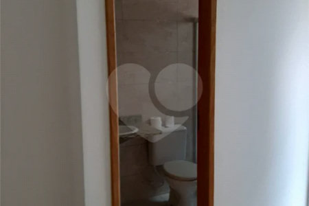 Casa em condomínio com 55m² , 2 dormitórios , sendo 2 suítes , 2 vagas , à venda na Penha.
