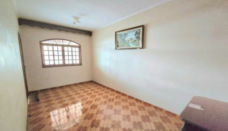 Casa espaçosa com edícula e 218 m² muito bem aproveitados! Conjunto Residencial Butantã, São Paulo - SP