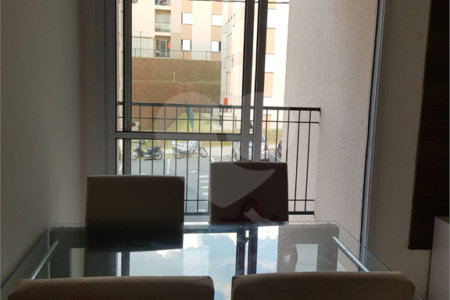 Apartamento em condomínio fechado em Itatiba- SP.