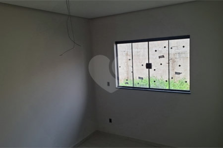 Casa à Venda – Jardim Embaré