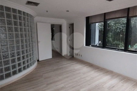 Sala comercial para locação no Jardim Paulista